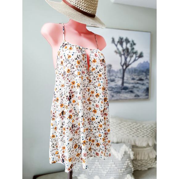 Frolicking in flowers flowy trapeze blooming boho floral mini dress sm - Picture 1 of 7